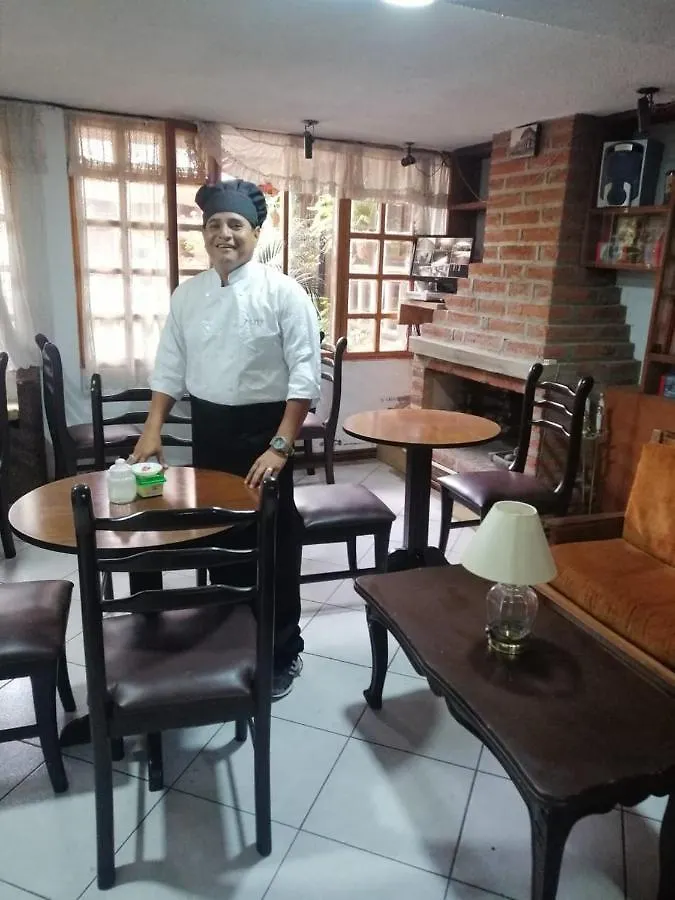 Hatun Runa Hostal Quito